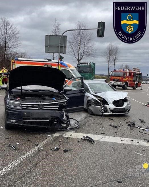 Einsatz Nr. 002 Hilfe 1 Verkehrsunfall