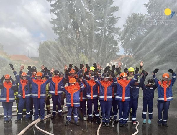 +++ Jugendfeuerwehr pflegt die Partnerschaft in Schmölln +++ 